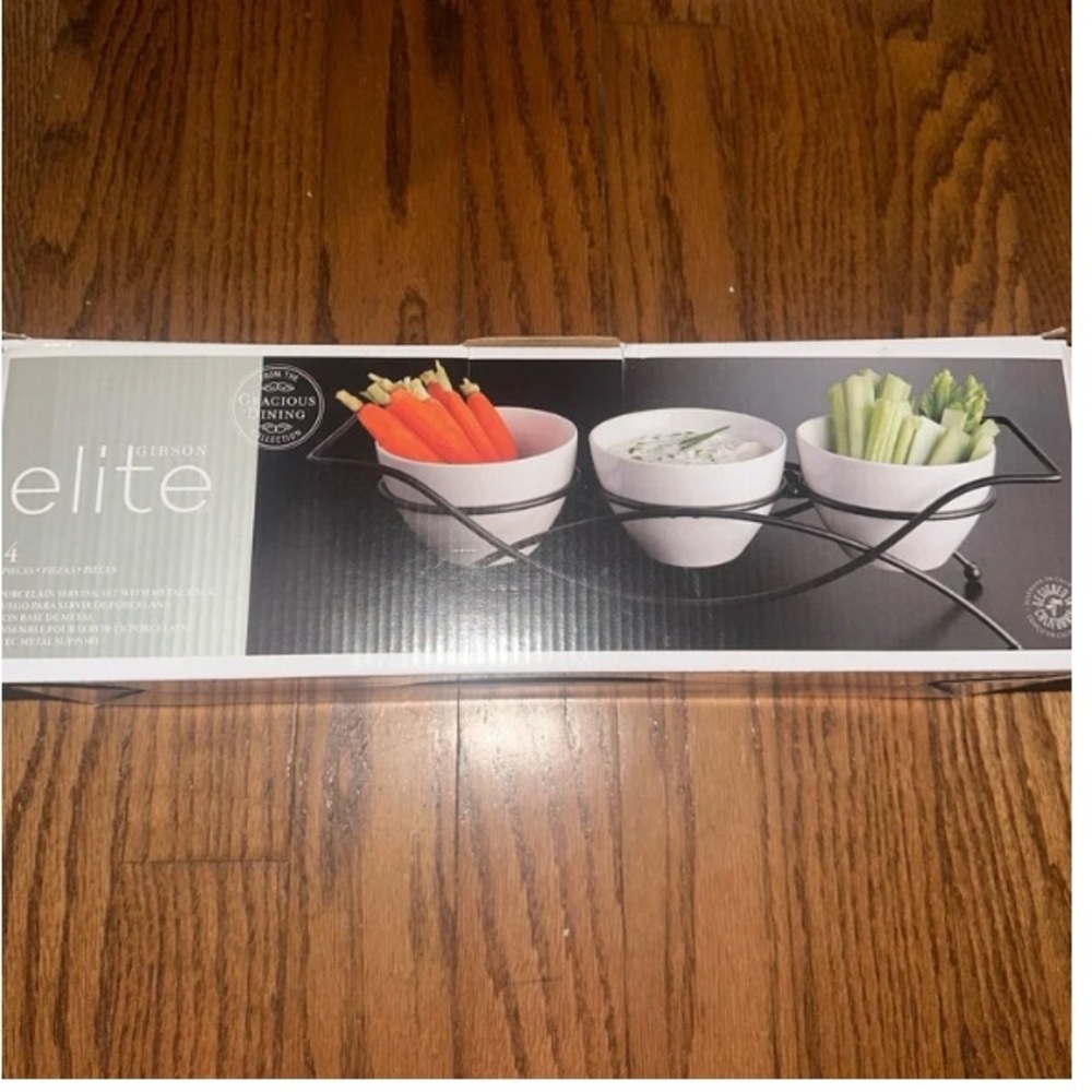 Elite 4-Piece Serving Set with Bowls and Stand